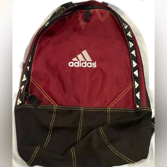 ADIDAS medium burgandy/black back pack size 15x17 excellent cond - Picture 6 of 7